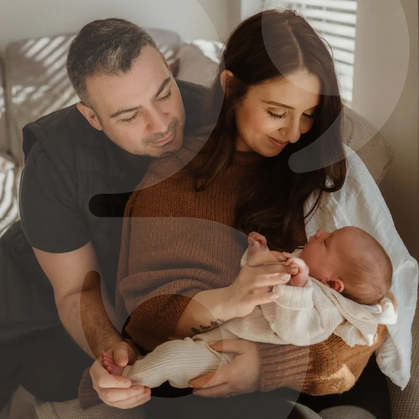 Janine & JC homebirth their rainbow baby